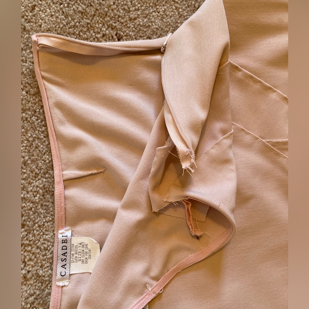 Handmade lace inlay blazer and tulip skirt set perfect for wedding-unfinished - Picture 11 of 13